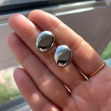 Load image into Gallery viewer, EarringsMarcail JewelryMarcail JewelryCAMERO EARRINGS
